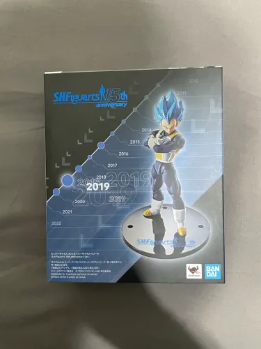 SHFiguarts Vegeta 15 anos