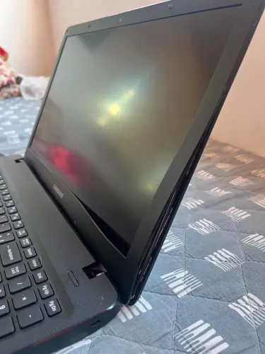 Notebook Samsung Essentials NP300E5M - Para conserto ou peças