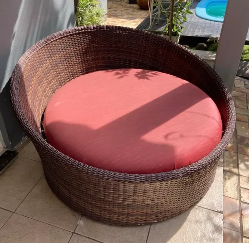 Chaise varanda redonda em bom estado