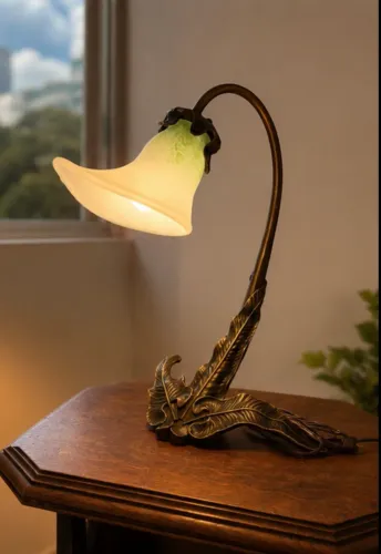 Abajur Floral em Bronze - Estilo Art Nouveau