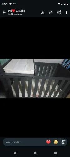 Berço e colchão 