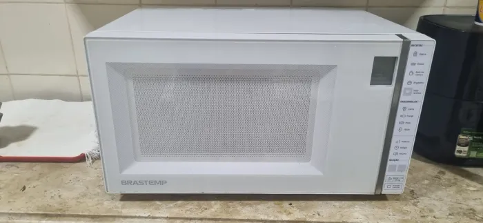 Vendo Microondas Brastemp Menu Gurme 38 litros 