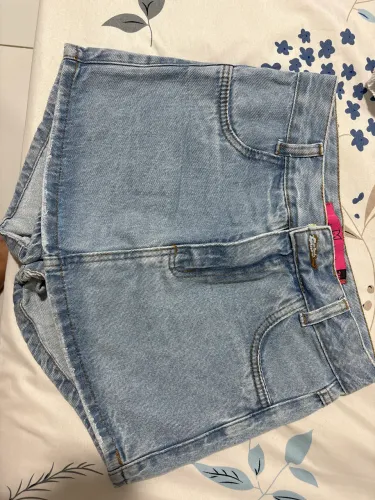 Short saia