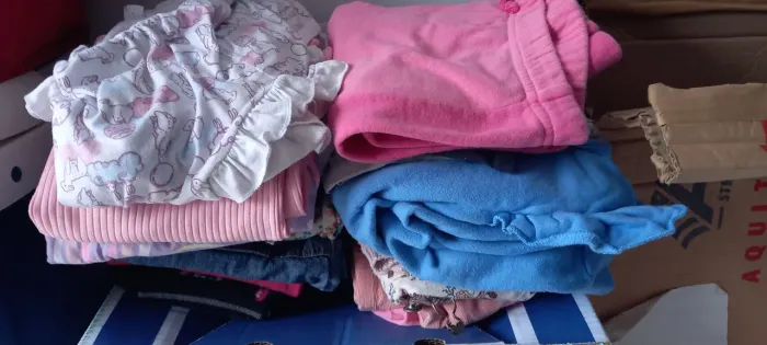 Roupas diversas para venda