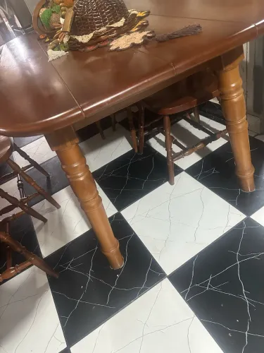 Mesa de jantar (sem cadeiras)