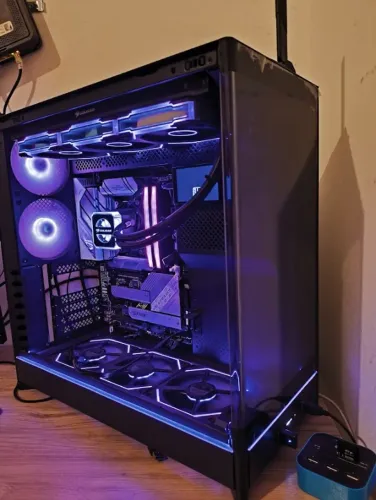 PC gamer AM5 R7 7800X3d