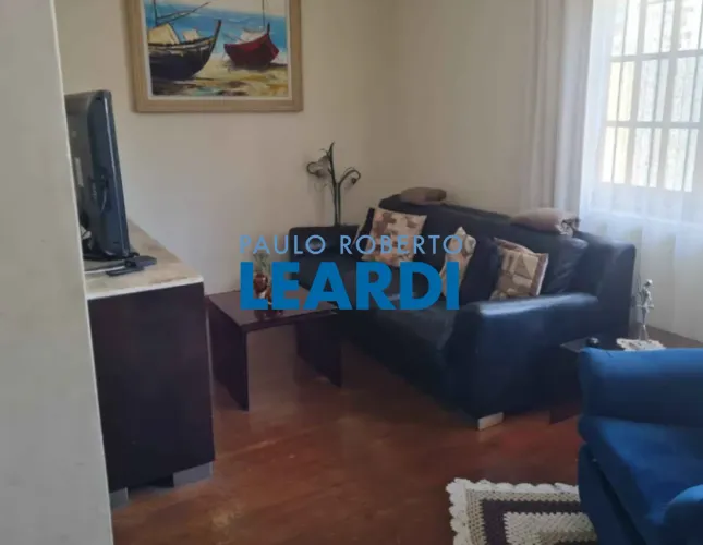 CASA TÉRREA - SÃO BENEDITO - MG