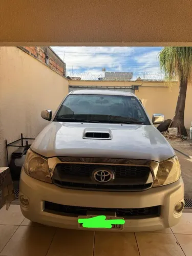 Toyota Hilux CD SRV D4-d 4X4 3.0 TDI Diesel AUT 2006