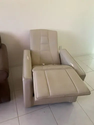 Poltrona Reclinável