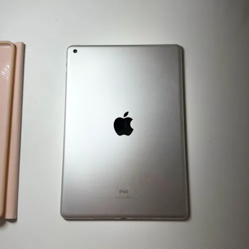 O iPad de 9ª Geração (64GB) Cinza-Espacial