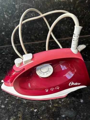 Ferro de Passar Oster 220V