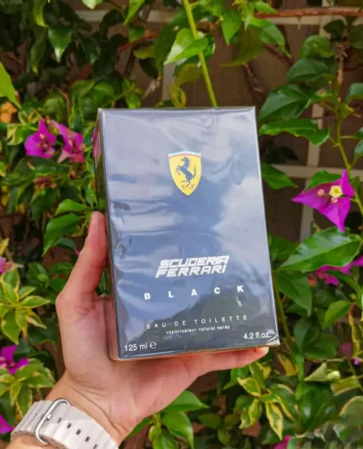 PERFUME FERRARI BLACK MASCULINO EAU DE TOILETTE 125ML