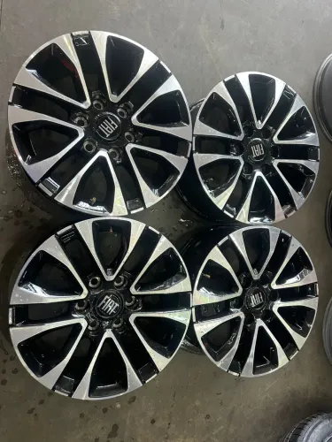 Rodas aro 18 Fiat titano originais 