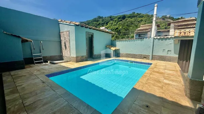 Casa 6 Quartos À Venda - Piratininga - Niterói
