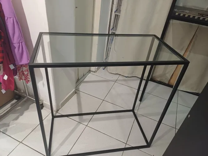 Mesa Aparador de vidro