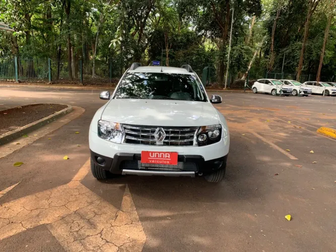 Renault Duster Dynamique 2.0 Hi-flex 16V Mec. 2015