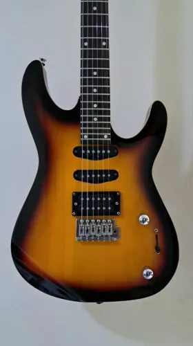 Guitarra Memphis by Tagima MG230