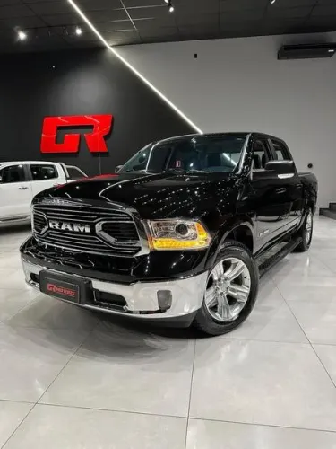 Ram Classic Laramie 5.7 V8 16V Gasolina 4X4 Aut. 2023