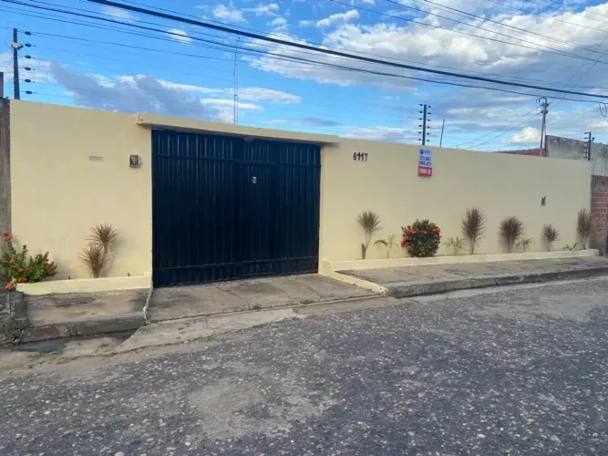 Térrea para venda possui 278 metros quadrados com 4 quartos em Brasilar - Teresina - PI