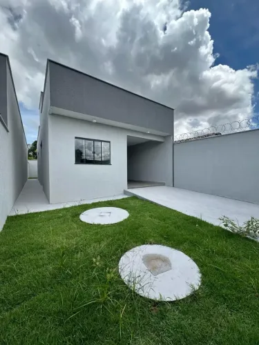 Casa nova setor Aeroporto Sul