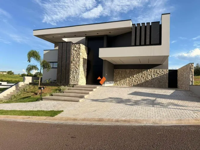 Casa com 3 dormitórios à venda, 248 m² por R$ 2.790.000,00 - Condomínio Tamboré - Presiden