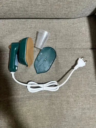 Mini ferro de passar roupa viagem