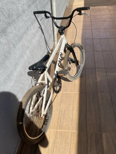 Bicicleta caloi Cross de BMX