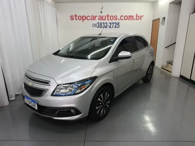 Chevrolet Onix Hatch LTZ 1.4 8V Flex Power Aut. 4P 2015