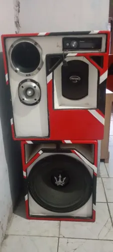 Som automotivo