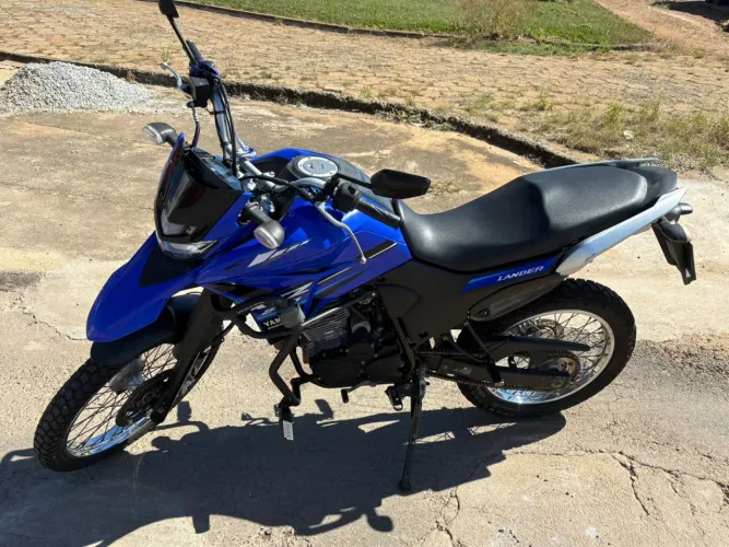 XTZ LANDER 250