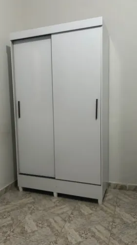 Guarda-roupa solteiro - 2 portas de correr, MDP (50 DIAS DE USO)