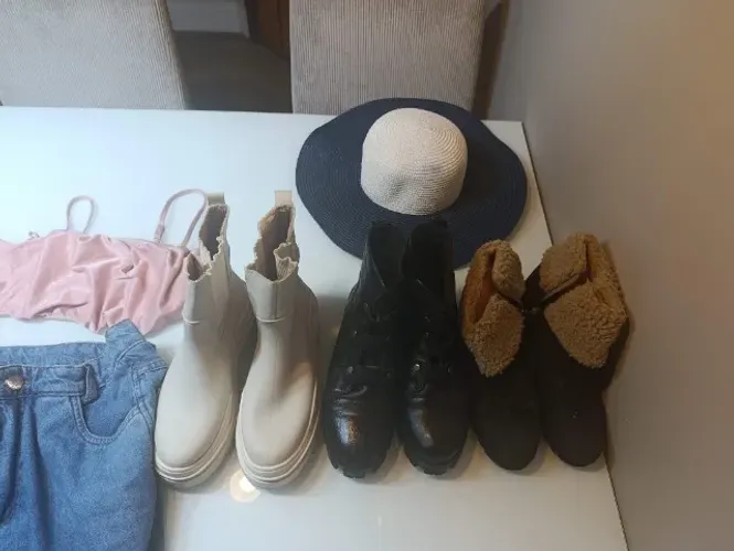 Roupas e sapatos 38