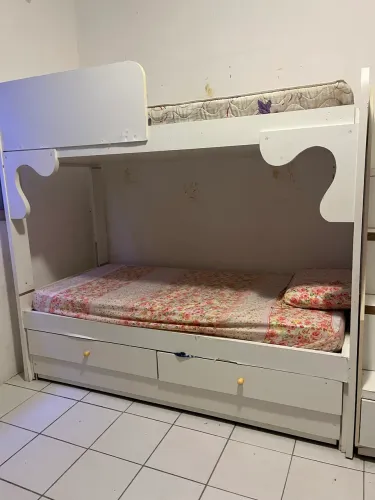 Beliche com escada