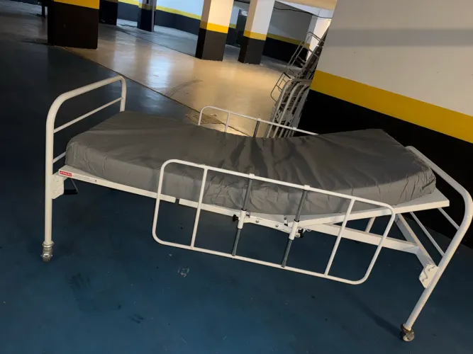 Cama hospitalar 