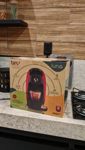 Cafeteira 3 Corações Luna 127v