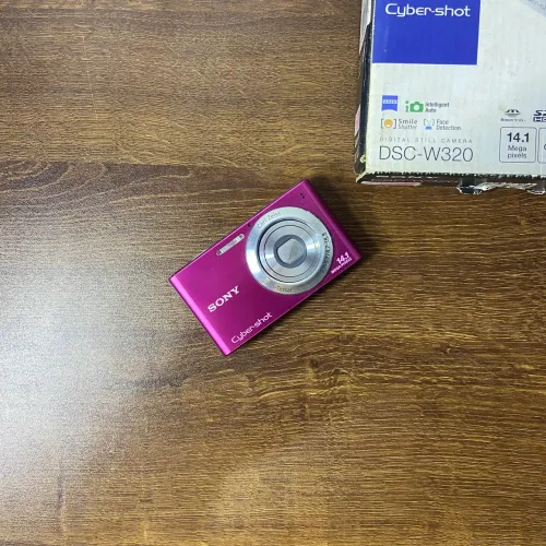CyberShot Sony DSC-W320 Rosa 14MP - Completa C/Caixa