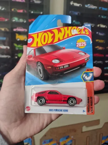 Hot Wheels Porsche 928S