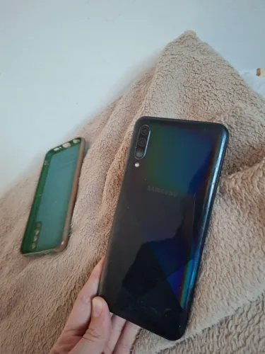 Celular - Samsung A30's