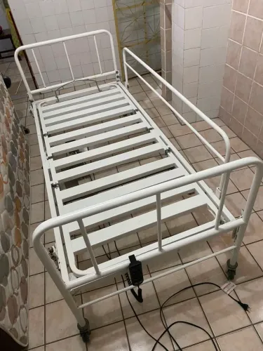 Venda de cama hospitalar automática