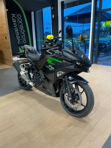 Kawasaki Ninja 500 STD - VENDEDOR ROBSON ELIAS 
