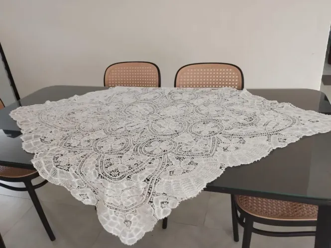 Toalha de mesa de renda renascença medida 1,20X1,20
