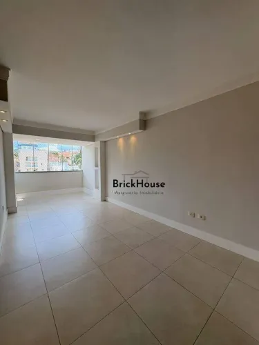 Apartamento com 3 dormitórios à venda, 109 m² por R$ 850.000,00 - Jardim Flórida - São Roq