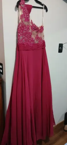 Vestido de festa rosa