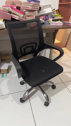 Cadeira giratória office pés cromados