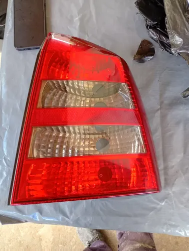 Lanterna traseira astra sedan 2003 a 2011 