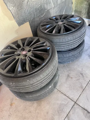 Rodas aro 17 Linea 