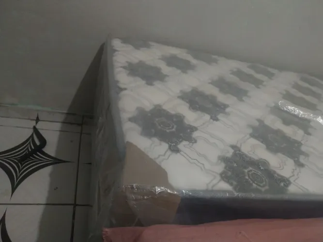 Cama de solteiro Box
