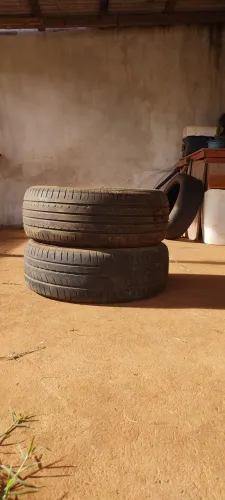 Pneu aro 15