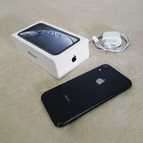 iPhone XR 128 GB Preto