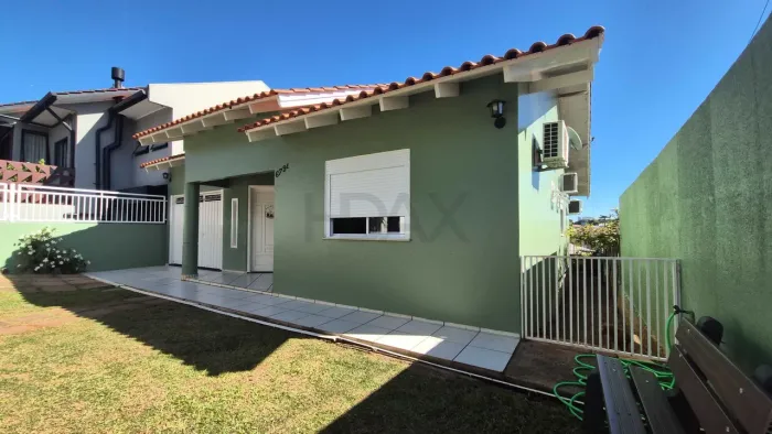 OPORTUNIDADE: Casa com Pátio e Conforto no Bairro Paraíso!